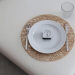 “시간의 영양학, 당신의 세포가 식사를 기다리는 최적의 리듬”, 식사 시간과 생체 시계가 대사 건강을 결정짓는 과학적 메커니즘